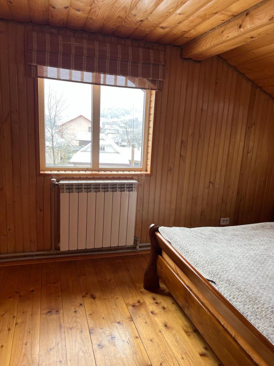 Appartement Domashnya Oselya à Verkhovyna Extérieur photo