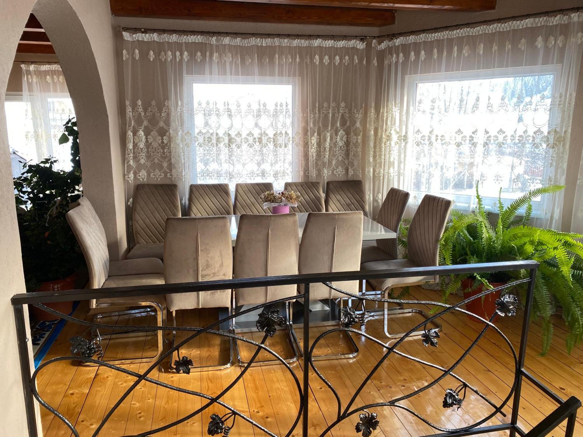 Appartement Domashnya Oselya à Verkhovyna Extérieur photo