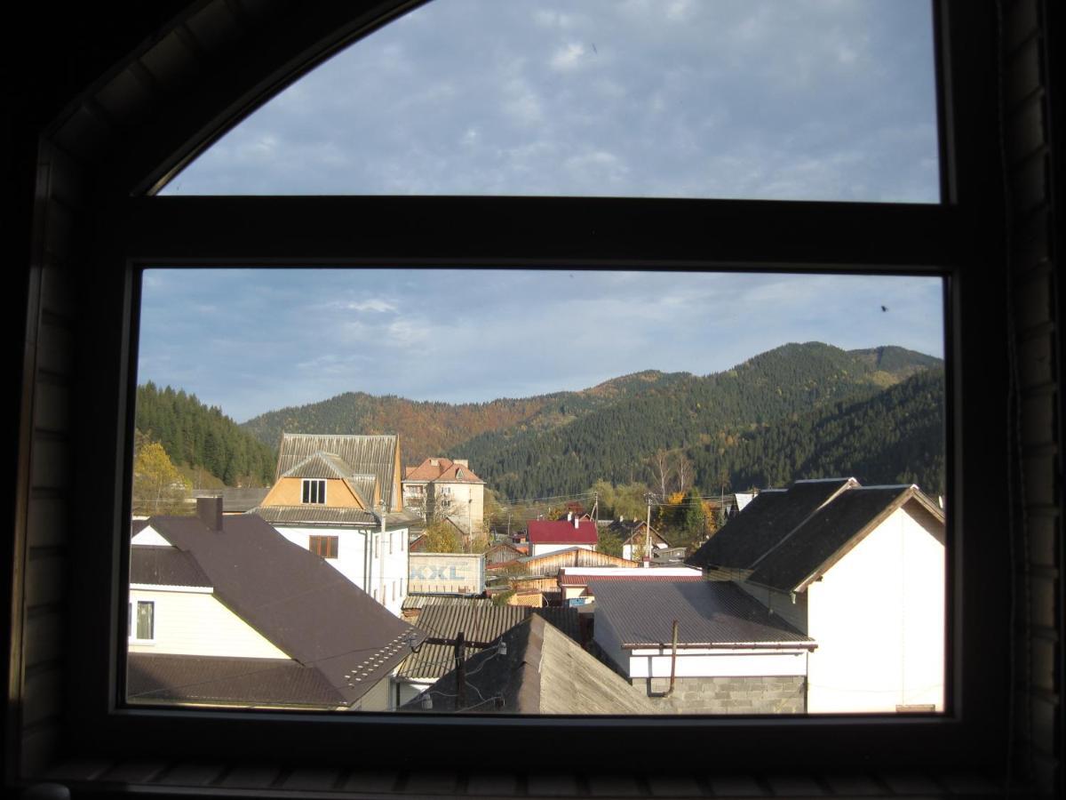 Appartement Domashnya Oselya à Verkhovyna Extérieur photo